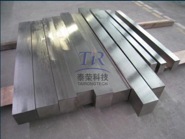Titanium&nbsp;square&nbsp;bar